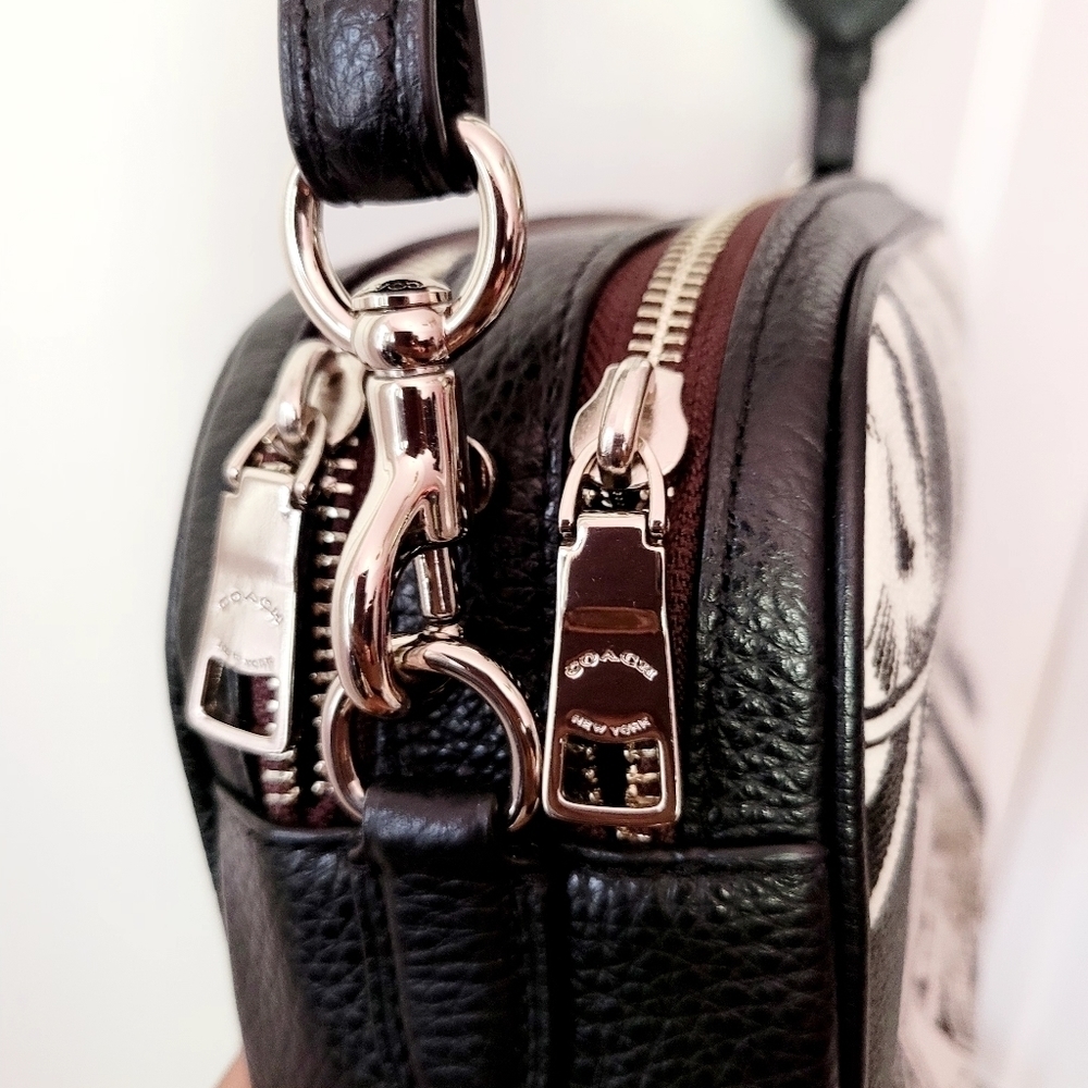 Marvel x Coach Crossbody - Picture 8 of 16